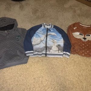 Genuine Kids by OshKosh boys size 5t (3) piece lot